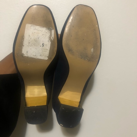 Navy Suede Block Heel Pumps in US 7 - Picture 4 of 8